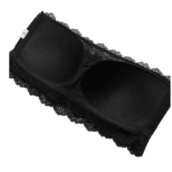 SPANX NWT Undie-Tectable Bandeau Bra in Black Size Large Very Black Strapless - Picture 5 of 13